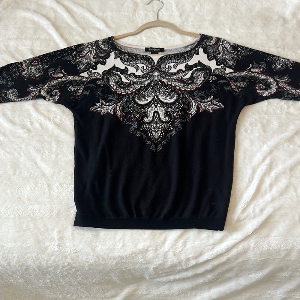 White House Black Market Black and White Patterned Sweater